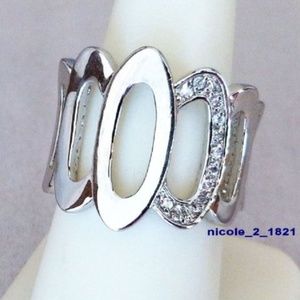 Lia Sophia Kindred Ring - NWT - Size 7